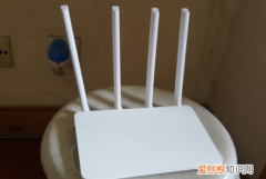 如何用手机设置新路由器，手机如何重新设置路由器wifi密码