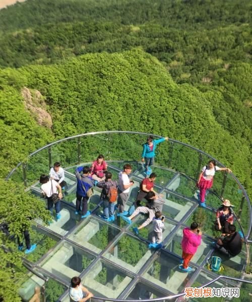 博山玻璃栈道在哪里