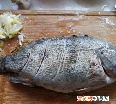 大厨教你红烧桂鱼的正确做法,鲜嫩好吃,掌握好这些技巧