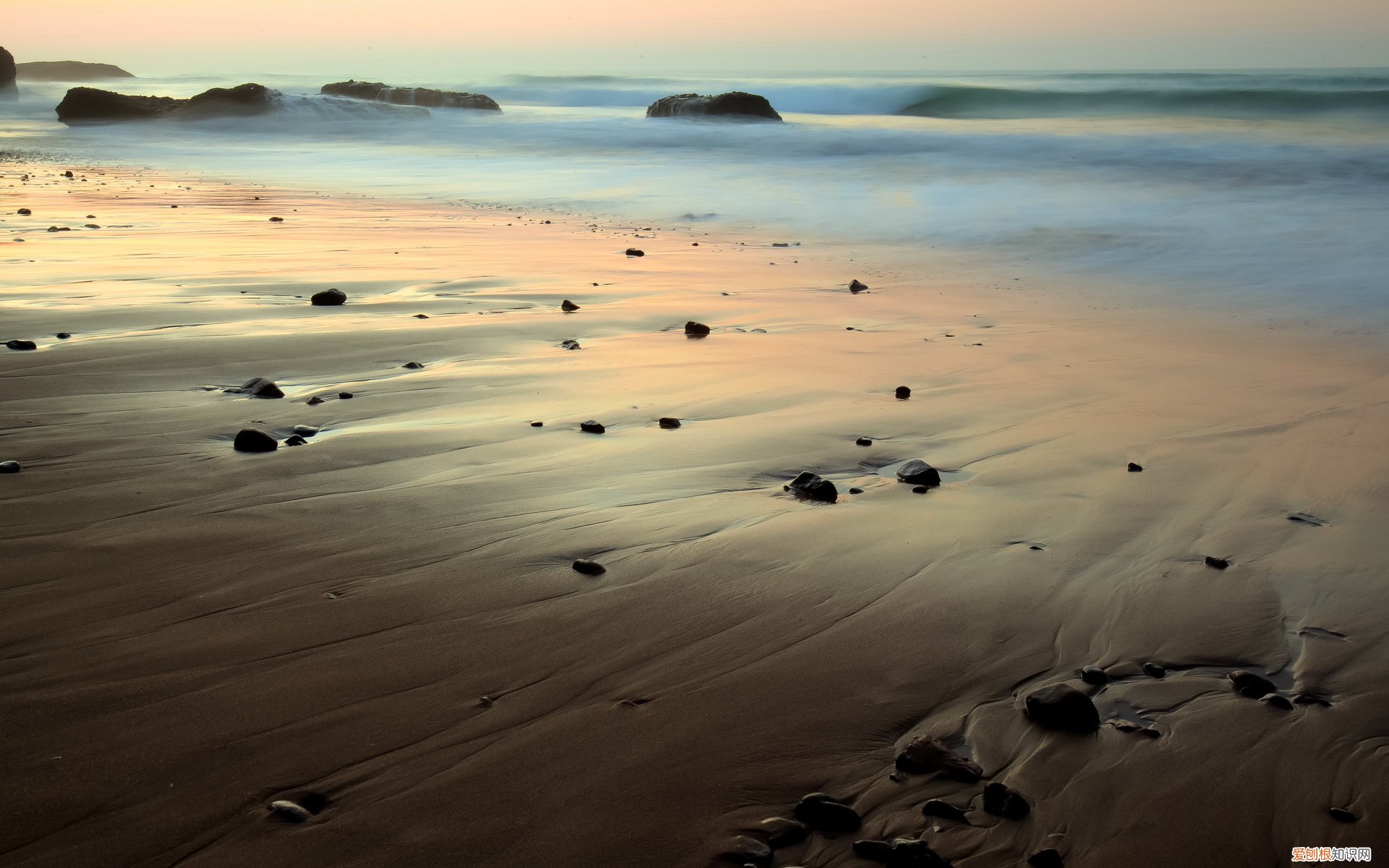 棒针编织儿童巴布豆拼色毛衣 毛衣编织方法图解