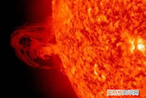 太阳的内部到底什么样 太阳的表面到底是什么样的