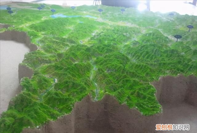 坐火车去贵阳的沿途风景