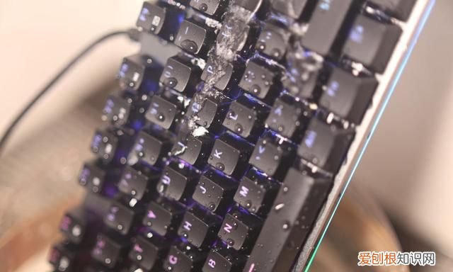 雷柏v520键盘防水