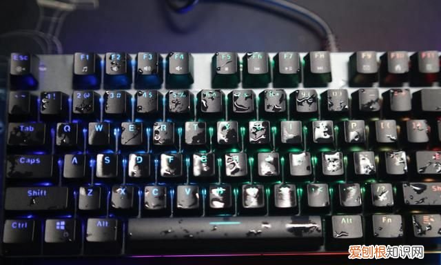 雷柏v520键盘防水