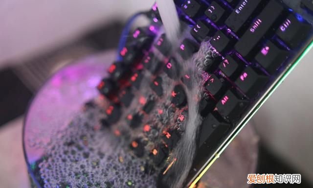 雷柏v520键盘防水