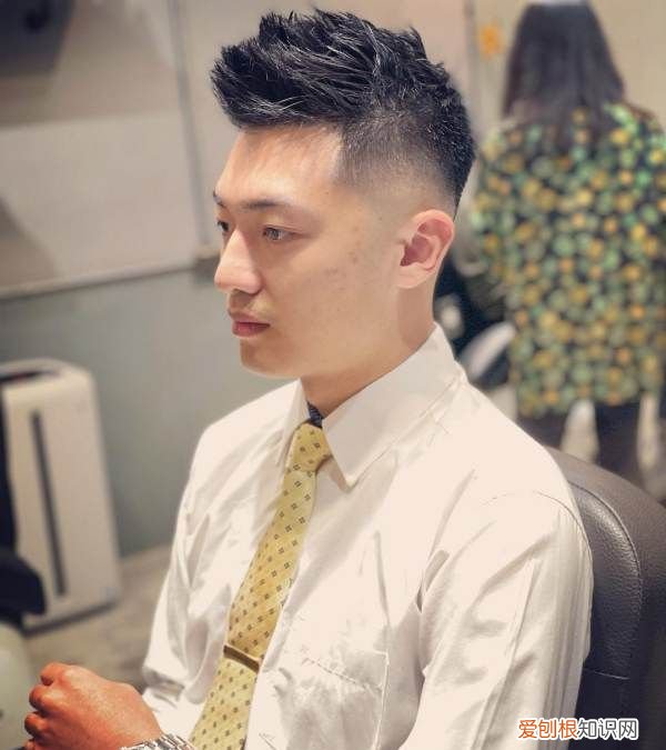 鲻鱼头怎么烫，女生日系鲻鱼头要烫吗