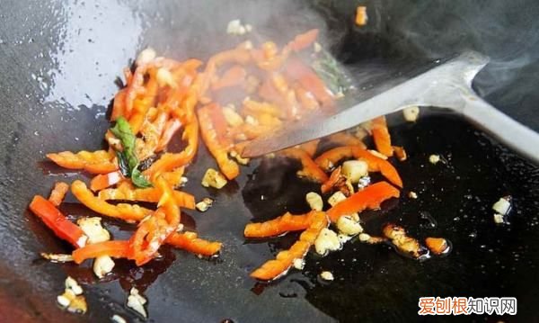 盖菜怎么做好吃，怎么做好吃的炒盖菜