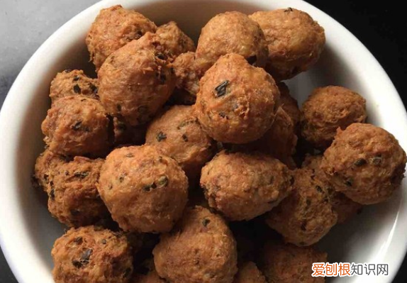 肉丸子怎么做不会散，我做肉丸做不成形怎么回事