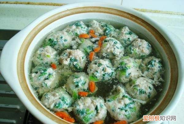 肉丸子怎么做不会散，我做肉丸做不成形怎么回事