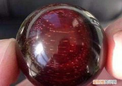 如何辨别小叶紫檀包浆，怎样判断小叶紫檀手串真假