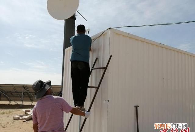 阿拉善荒漠草原“黑科技”:北斗卫星找骆驼、百公里外“蹭”wifi