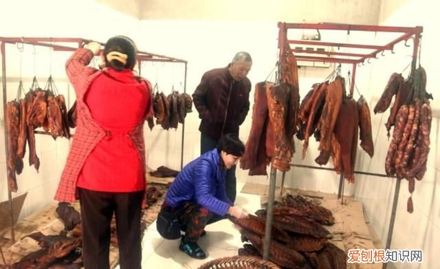 腊肉放冰箱保存前要不要清洗一下 腊肉可以直接放冰箱里存放吗