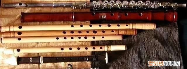 金属制的萨克斯和长笛为啥能算木管乐器呢