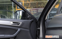 观致五suv怎么开天窗的，观致5全景天窗怎么开不了