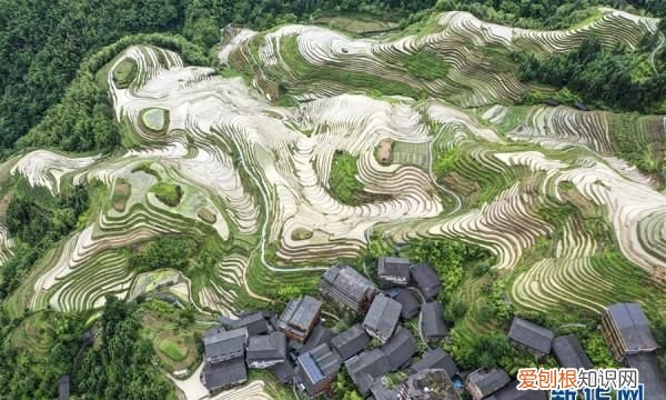 广西龙胜夏日龙脊景色迷人