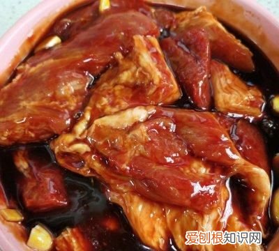 蜜汁叉烧怎么做吃前一定备足饭,蜜汁叉烧的正宗做法