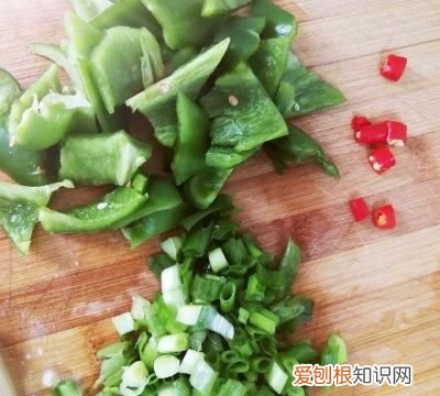 超好吃的快手diy煎炒豆腐