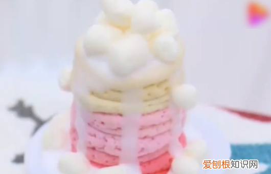 怎么用软泥做小甜点，橡皮泥甜品怎么做视频