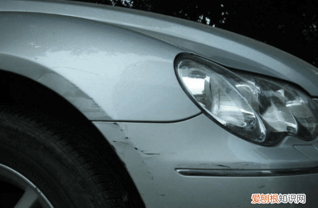 车上有划痕不修会怎么样,车漆面有树枝划痕怎么处理