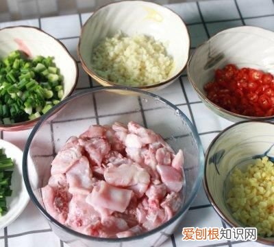 #爽口凉菜,开胃一夏!#酸辣兔丁