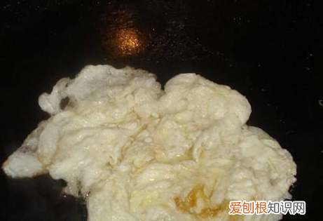 苦瓜炒鸡蛋不苦的诀窍