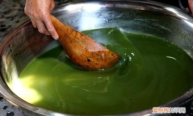 古石磨做豆腐 用树叶做豆腐的树叫什么名呢