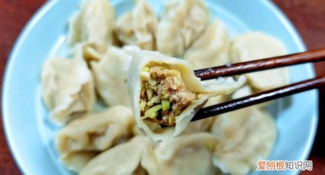 黄瓜苦瓜角瓜凉拌,苦瓜和南瓜一起怎么炒好吃