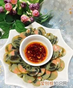皮蛋肠的家常做法，肉皮松花蛋肠的做法及配料