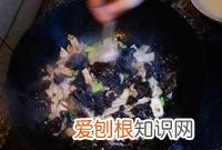 木耳肉片的做法，木耳炒肉片怎么炒嫩又好吃视频