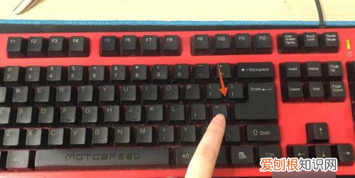 电脑双引号咋才可以打，笔记本电脑的双引号怎么打出来