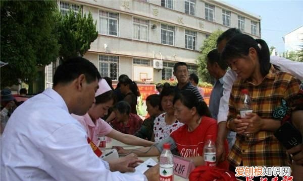 泡腾片千万别给孩子当糖吃