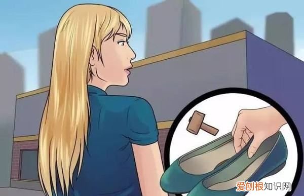 鞋子不小心买大了怎么办，运动鞋买小了 怎么把它撑大