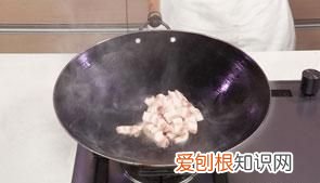 油豆腐怎么炒好吃 家常菜做法,糖尿病人油豆腐酿肉怎么做