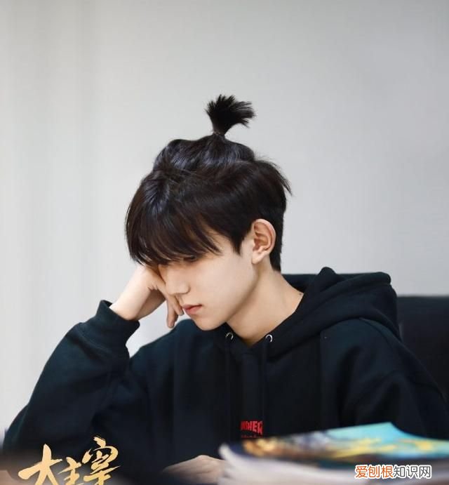 大主宰的主要人物欧阳娜娜和王源