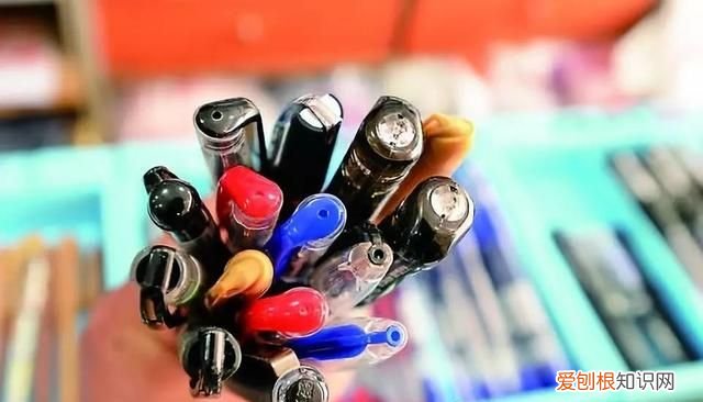 原来笔帽上的小孔也是救命孔