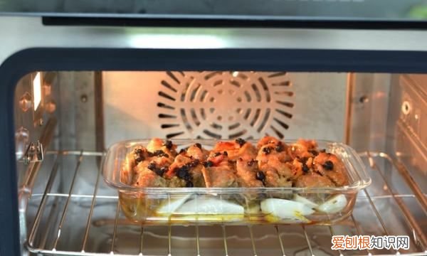 芋头排骨的做法，芋头蒸排骨怎么做