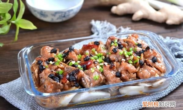 芋头排骨的做法，芋头蒸排骨怎么做