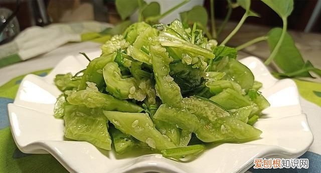 美食分享这样做的拍黄瓜清脆爽口
