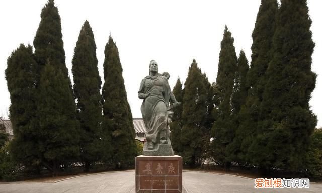 历史上德才兼备的人物事迹岳飞