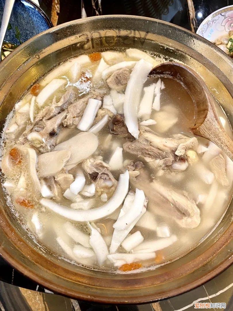 椰子煲鸡汤放什么材料