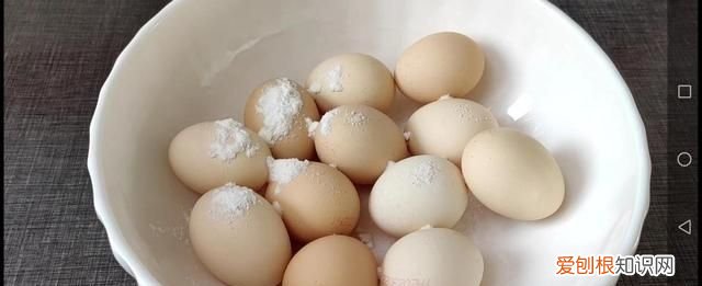 鸡蛋买回家直接放冰箱储存就废了