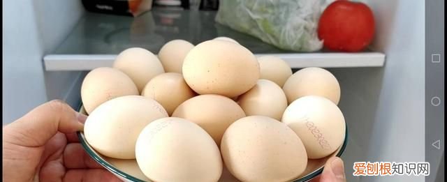 鸡蛋买回家直接放冰箱储存就废了