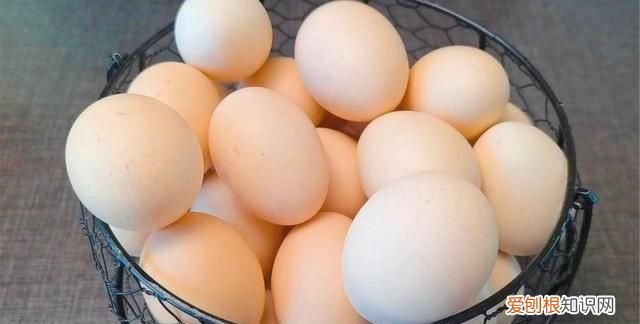 鸡蛋买回家直接放冰箱储存就废了