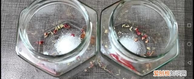 鸡蛋买回家直接放冰箱储存就废了