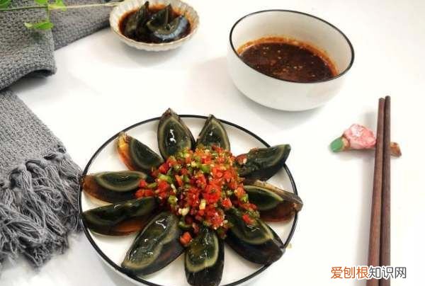 怎么去松花蛋怪味，皮蛋怎么去除石灰味道