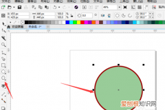 cdr应该如何才可以描边，2019cdr描边如何按比例缩小呢