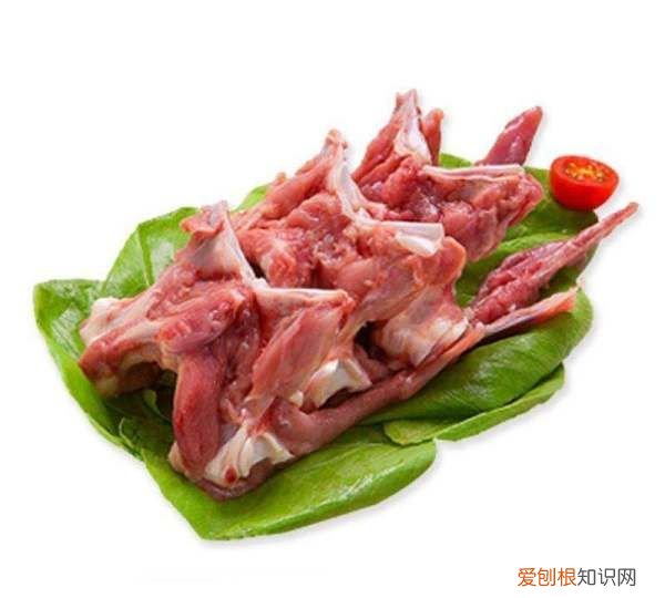 炸鸡骨架的做法，路边摊炸鸡架的配方和做法