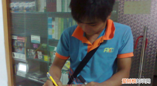 怎么查快递物流信息,怎么查快递的物流信息