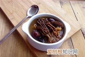 菌汤的配料都有什么，菌汤用什么材料怎么做