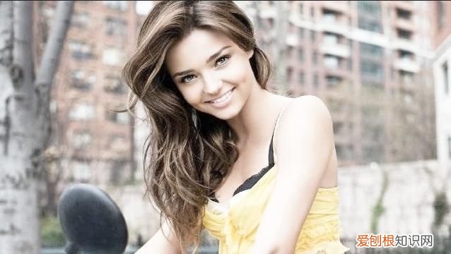 PS如何才可以美白，ps中如何快速美白人物阴影